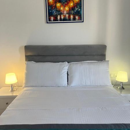 Saranda Hotel Eksteriør billede