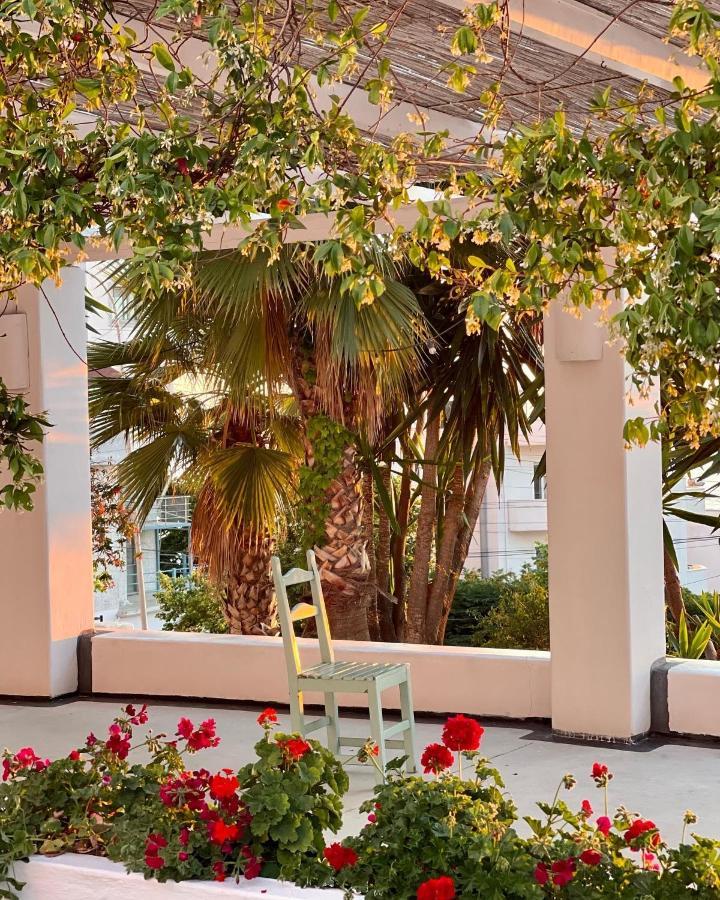 Saranda Hotel Eksteriør billede