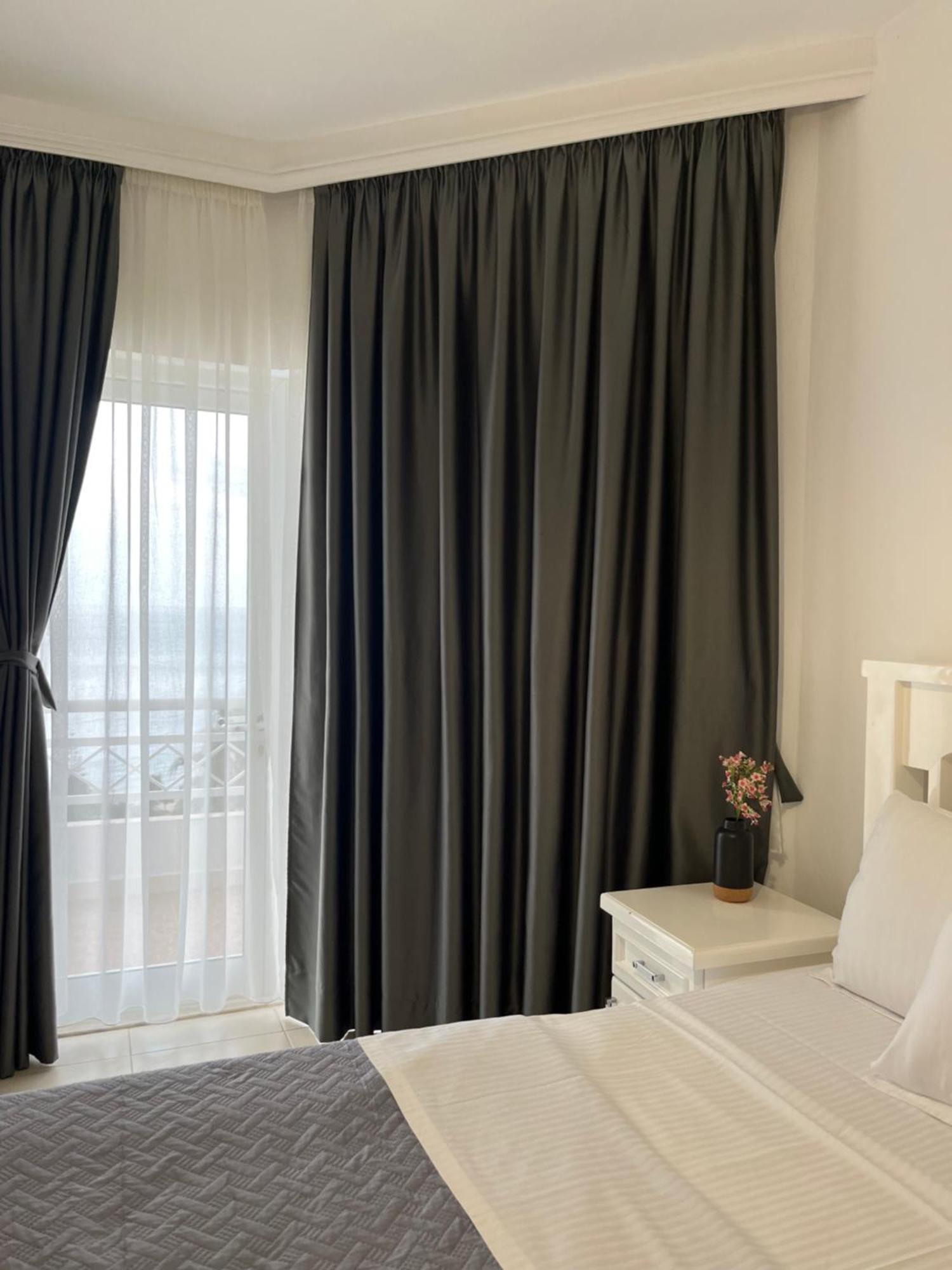 Saranda Hotel Eksteriør billede