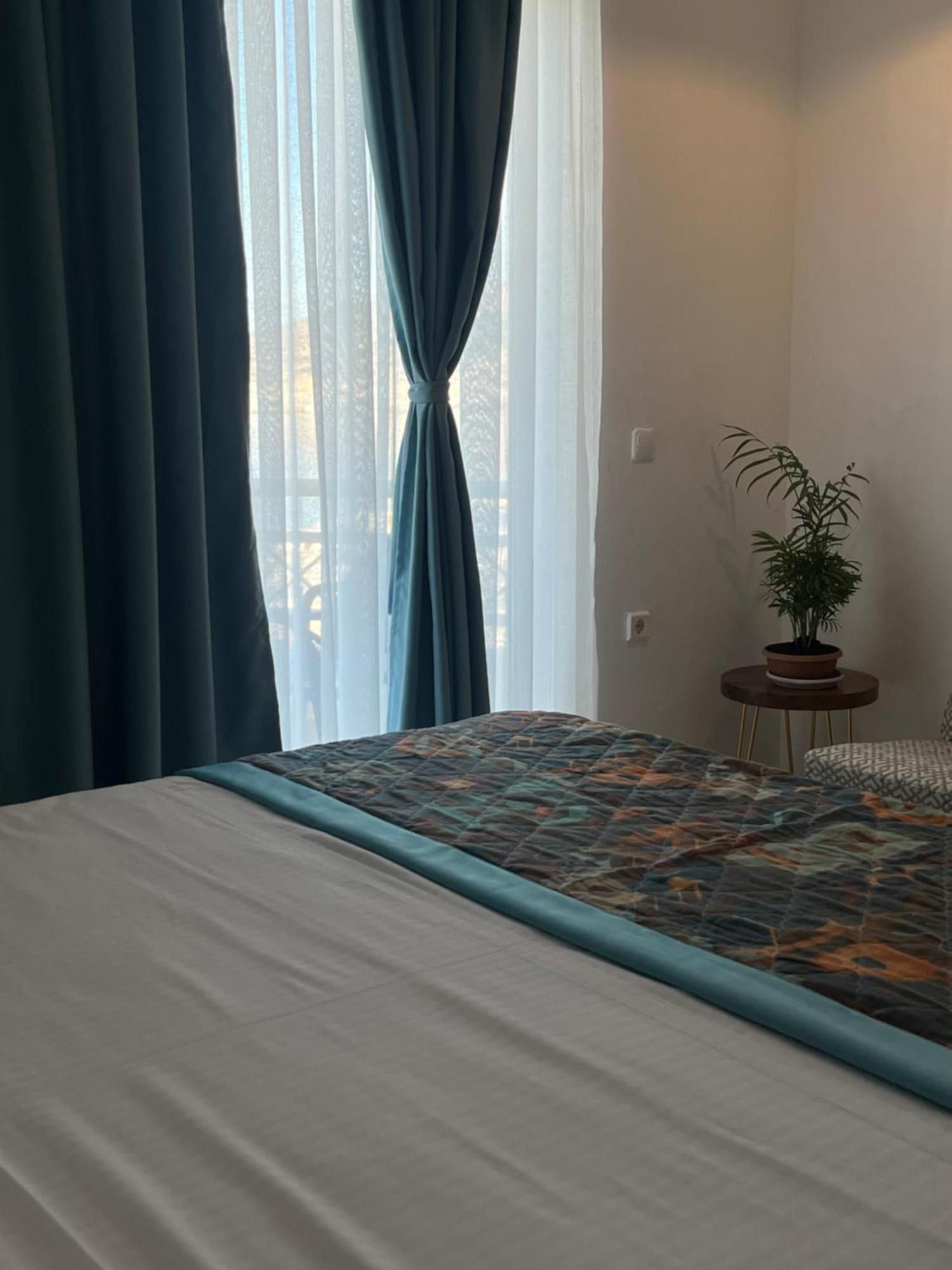 Saranda Hotel Eksteriør billede