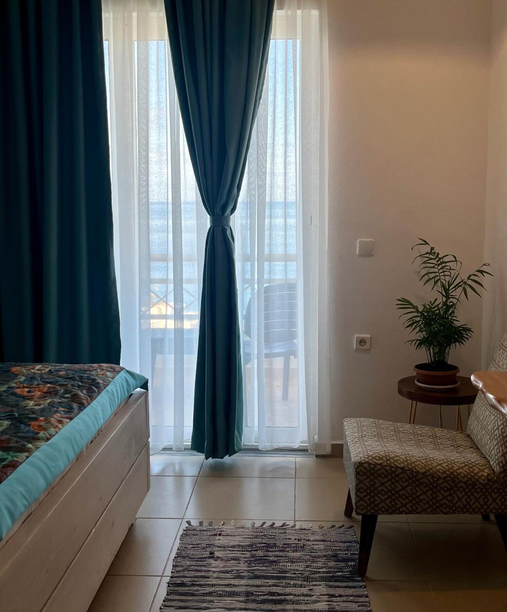 Saranda Hotel Eksteriør billede