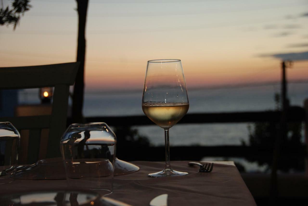 Saranda Hotel Eksteriør billede